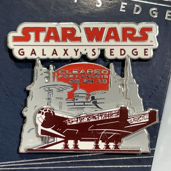 Disney Parks Star Wars Galaxys Edge 2019 Limited Release Cleared for Landing Pin - Picture 2 of 4